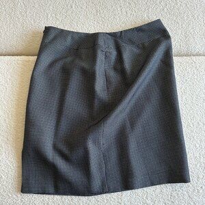 Black And Grey Plaid Mini Skirt y2k size 14p